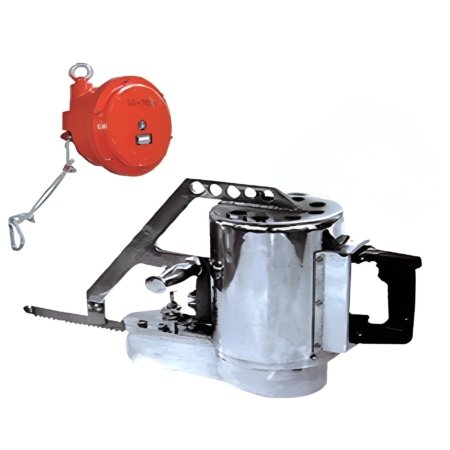 This equipment is used in the process of opening the chest of cattle carcasses. It is hand-held and suitable for large and medium-sized slaughterhouses. It must be used in conjunction with a balancer and a chest-opening saw disinfection device.